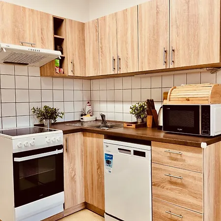 Hugo Apartament Jaroměř